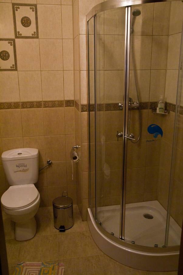 Dwor Dluzniewo Bed and Breakfast Εξωτερικό φωτογραφία